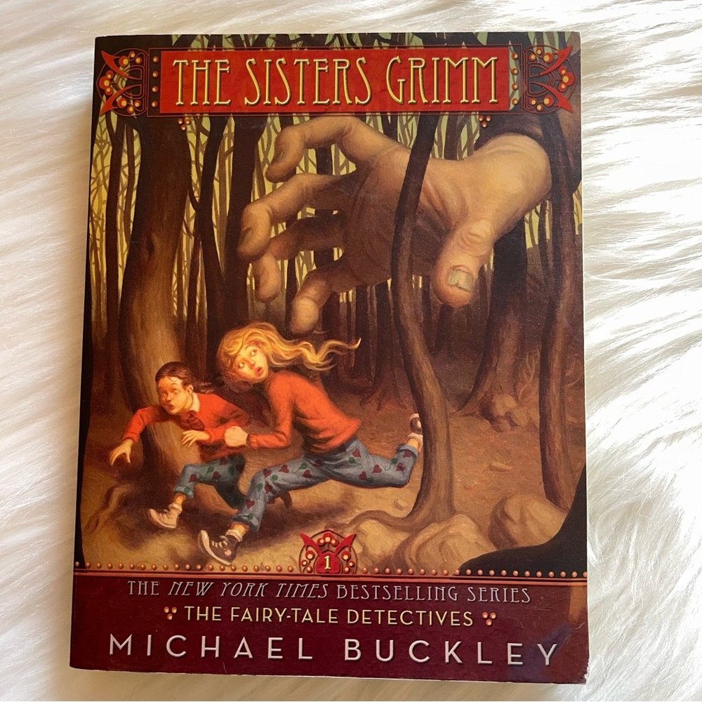 The Sisters Grimm - The Fairy Tale Detectives - By Michael Buckley - SC